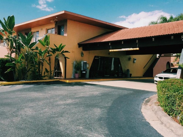 Red Carpet Inn Kissimmee image 10