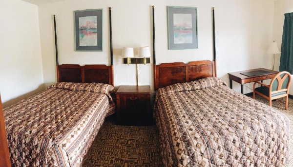 Red Carpet Inn Kissimmee image 16