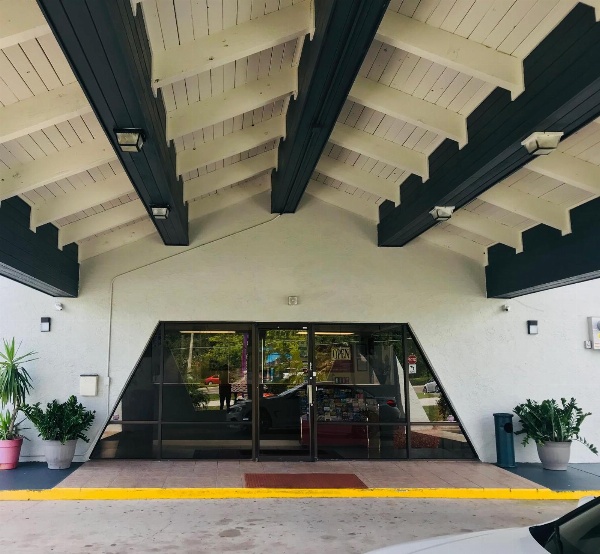 Red Carpet Inn Kissimmee image 3