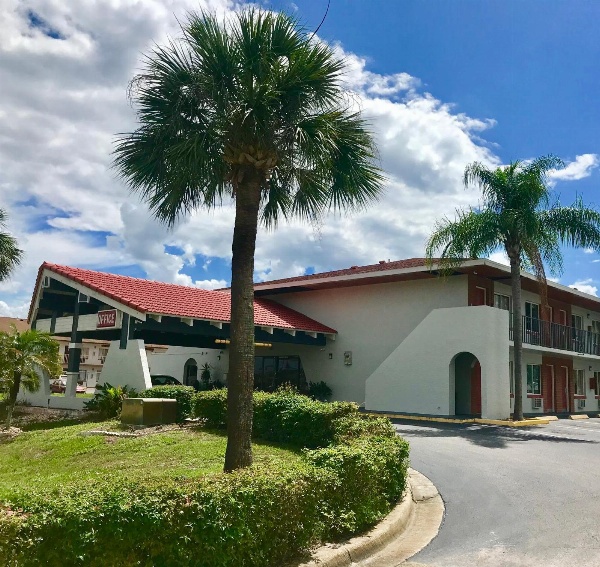 Red Carpet Inn Kissimmee image 6